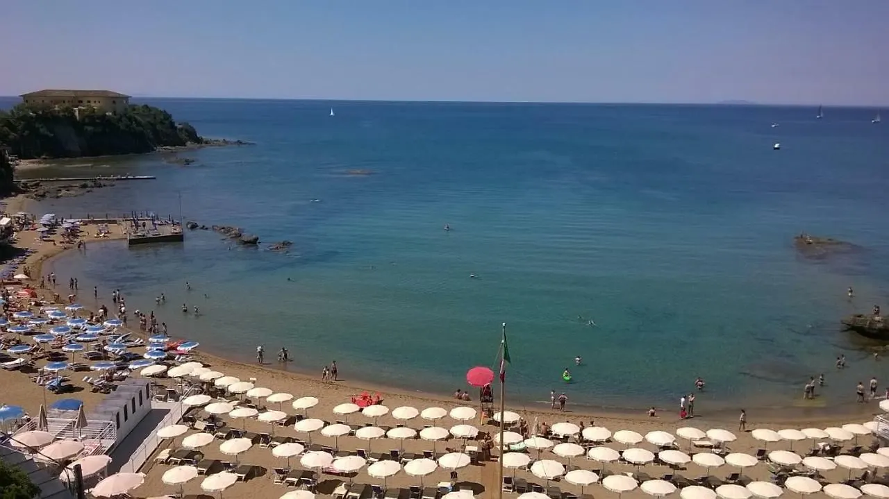 La Casa A Due Passi Dal Mare Apartment Castiglioncello Italy