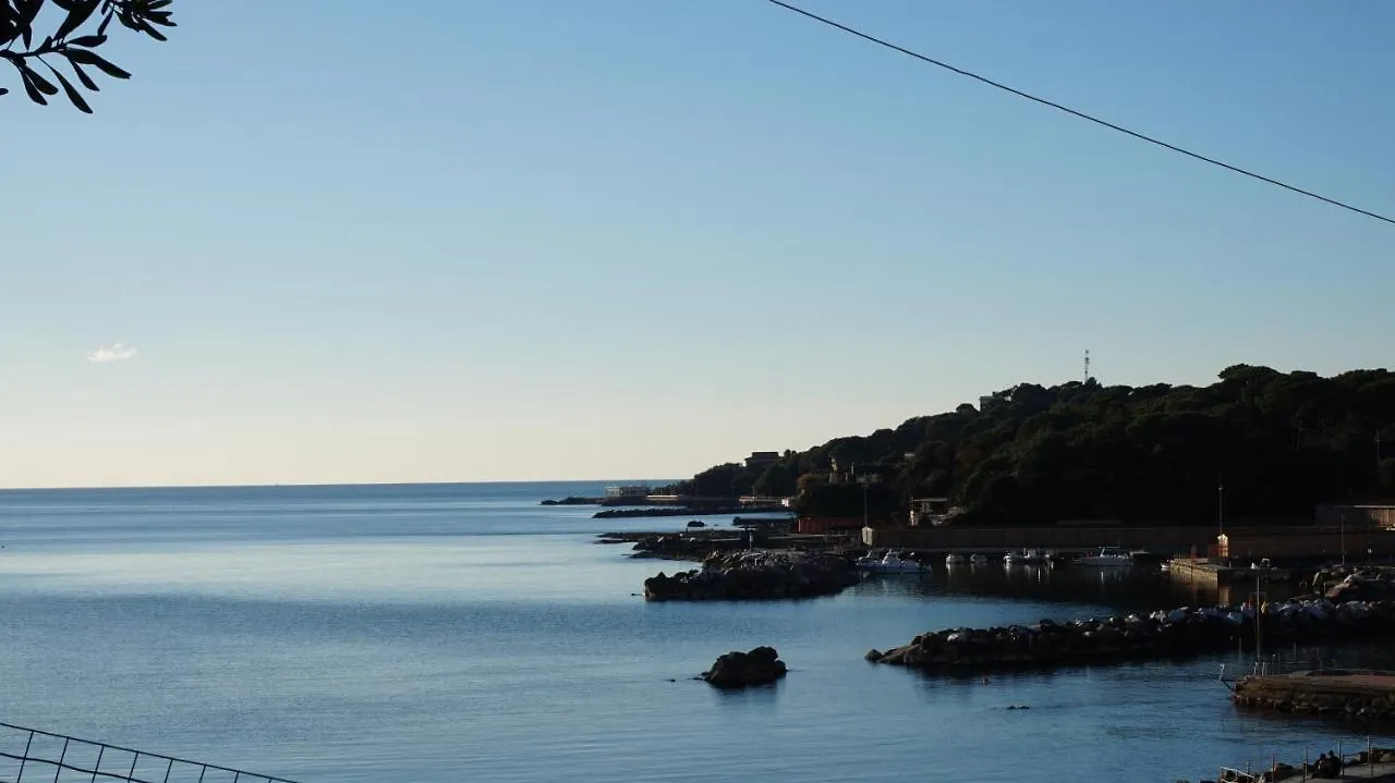 La Casa A Due Passi Dal Mare Apartment Castiglioncello